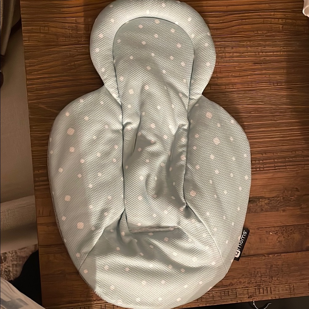 4moms Infant Insert - Light Blue with White Polka Dots